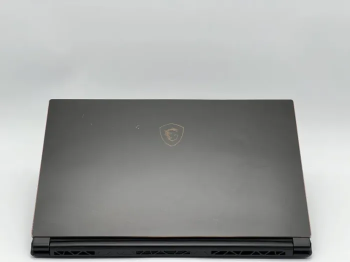 Ігровий ноутбук MSI GS65 Stealth Thin 8RE / 15.6" (1920x1080) IPS / Intel Core i7-8750H (6 (12) ядра по 2.2 - 4.1 GHz) / 16 GB DDR4 / 480 GB SSD / nVidia GeForce GTX 1060, 6 GB GDDR5, 192-bit / WebCam б/в - зображення 5