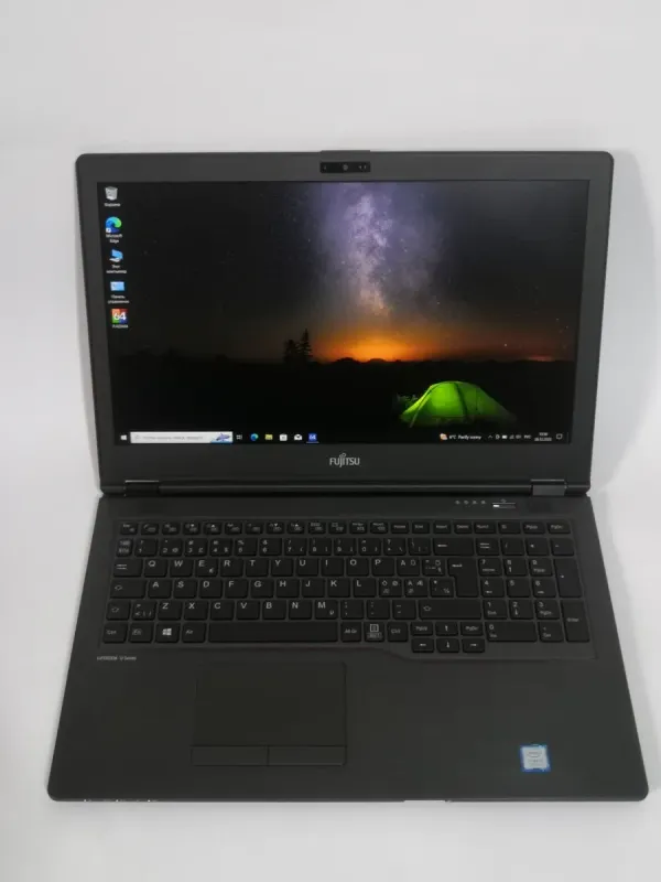 Ноутбук Fujitsu LifeBook U758 / 15.6" (1920x1080) IPS / Intel Core i3-8130U (2 (4) ядра по 2.2 - 3.4 GHz) / 8 GB DDR4 / 256 GB SSD / Intel UHD Graphics 620 / WebCam / Win 10 Pro б/в - зображення 2