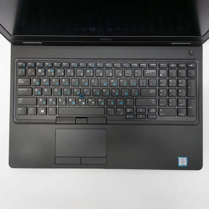 Ноутбук Dell Latitude 5590 / 15.6" (1920x1080) TN / Intel Core i5-8350U (4 (8) ядра по 1.7 - 3.6 GHz) / 16 GB DDR4 / 256 GB SSD / Intel UHD Graphics 620 / WebCam б/в - зображення 3
