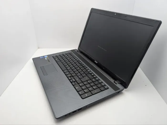 Ноутбук Acer Aspire 7739G / 17.3" (1600x900) TN / Intel Core i3-380M (2 (4) ядра по 2.5 GHz) / 6 GB DDR3 / 500 GB HDD / nVidia GeForce 610M, 1 GB GDDR3, 64-bit / WebCam / DVD-ROM б/в - зображення 6