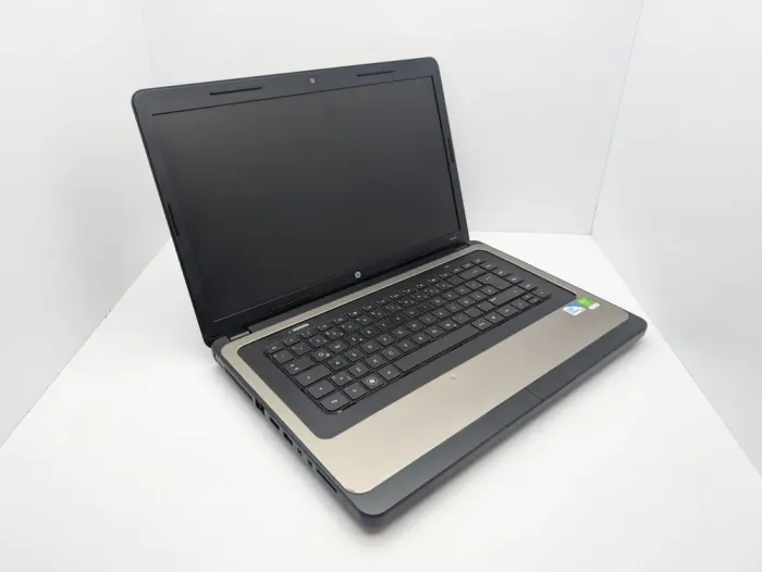 Ноутбук HP 630 / 15.6" (1366x768) TN / Intel Celeron B800 (2 ядра по 1.5 GHz) / 6 GB DDR3 / 160 GB HDD / Intel HD Graphics / WebCam б/в - зображення 3