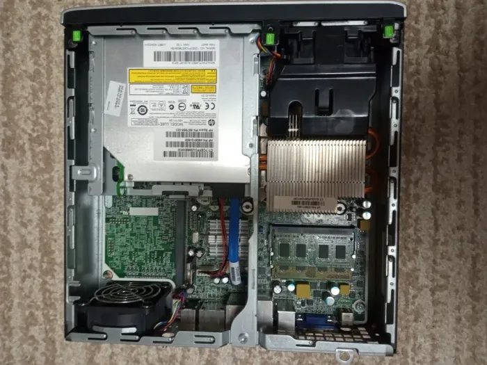 Неттоп Б-клас HP Compaq Elite 8300 USFF / Intel Core i5-3470S (4 ядра по 2.9 - 3.6 GHz) / 4 GB DDR3 / 120 GB SSD / Intel HD Graphics 2500 / DVD-RW б/в - зображення 5