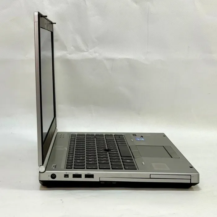 Ноутбук Б-клас HP EliteBook 8460p / 14" (1366x768) TN / Intel Core i5-2520M (2 (4) ядра по 2.5 - 3.2 GHz) / 8 GB DDR3 / 120 GB SSD / Intel HD Graphics 3000 / WebCam / DVD-ROM / Windows 10 Pro б/в - зображення 5