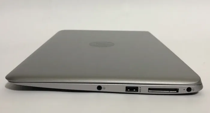 Нетбук HP EliteBook Folio 1020 G1 / 12.5" (1366x768) TN / Intel Core M-5Y71 (2 (4) ядра по 1.2 - 2.9 GHz) / 8 GB DDR3 / 256 GB SSD / Intel HD Graphics 5300 / WebCam / Win 10 Pro б/в - зображення 5