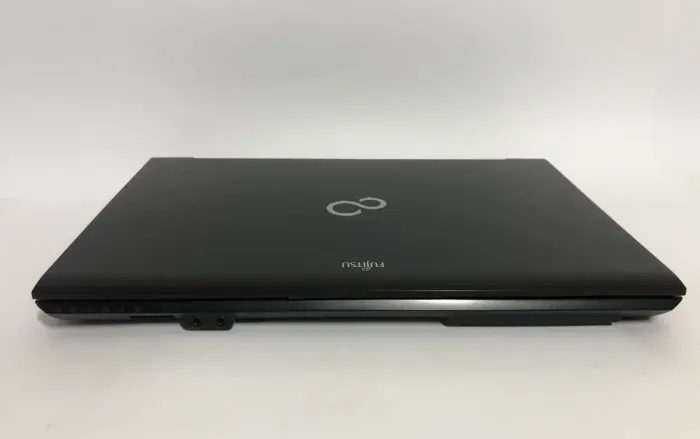 Ноутбук Fujitsu LifeBook AH532 / 15.6" (1366x768) TN / Intel Core i5-3210M (2 (4) ядра по 2.5 - 3.1 GHz) / 4 GB DDR3 / 320 GB HDD / Intel HD Graphics 4000 / WebCam / DVD-ROM б/в - зображення 6