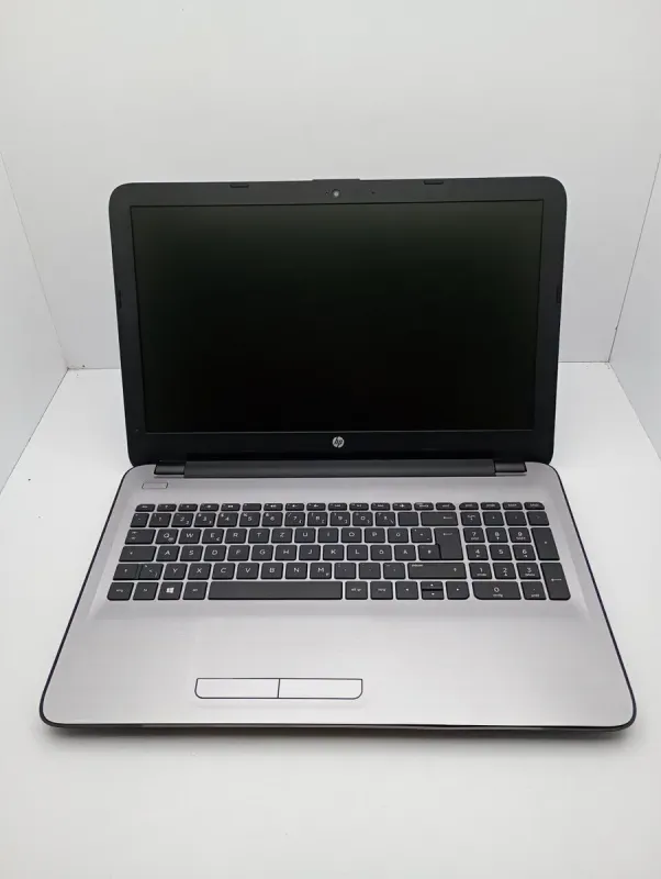 Ноутбук HP 250 G5 / 15.6" (1366x768) TN / Intel Celeron N3060 (2 ядра по 1.6 - 2.48 GHz) / 8 GB DDR3 / 120 GB SSD / HD Graphics 400 / WebCam б/в - зображення 2