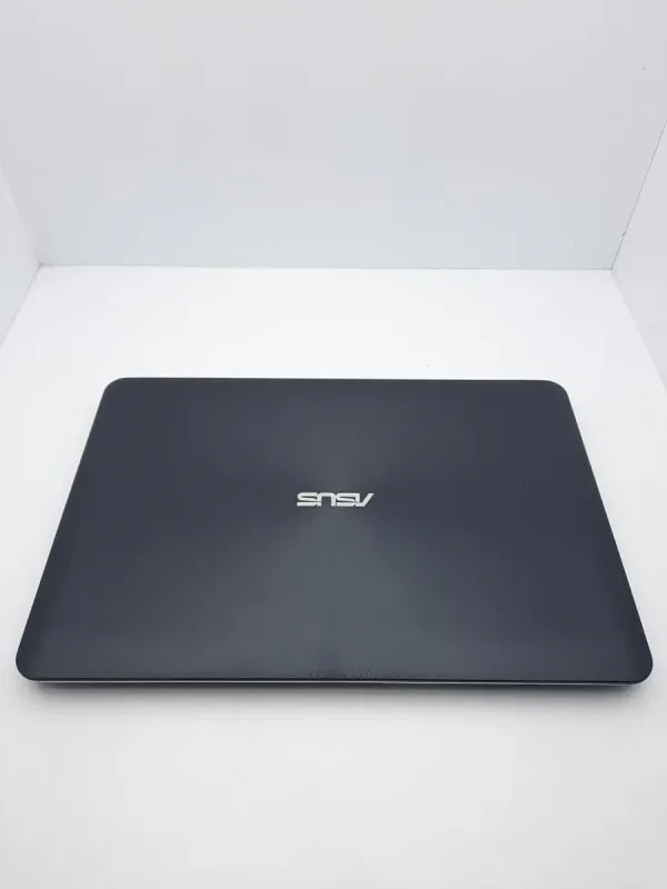 Ноутбук Б-клас Asus R556la / 15.6" (1366x768) TN / Intel Core i3-4030U (2 (4) ядра по 1.9 GHz) / 8 GB DDR3 / 500 GB HDD / Intel HD Graphics 4400 / WebCam / АКБ не працює б/в - зображення 5