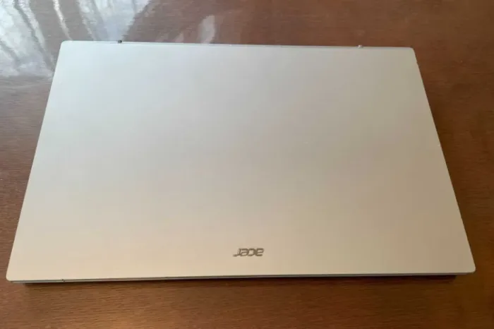 Ультрабук Acer Aspire 5 A315-59 / 15.6" (1920x1080) IPS / Intel Core i5-1235U (10 (12) ядер по 1.3 - 4.4 GHz) / 8 GB DDR4 / 512 GB SSD / Intel Iris Xe / WebCam б/в - зображення 3