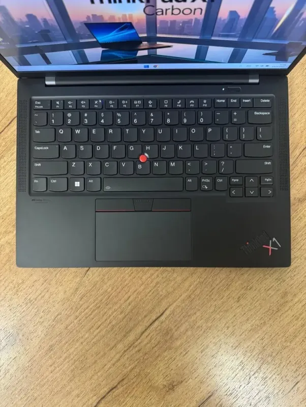Ультрабук Lenovo ThinkPad X1 Carbon Gen 9 / 14" (1920x1200) IPS / Intel Core i7-1185G7 (4 (8) ядра по 3.0 - 4.8 GHz) / 16 GB DDR4 / 512 GB SSD / Intel Iris Xe Graphics / WebCam б/в - зображення 7