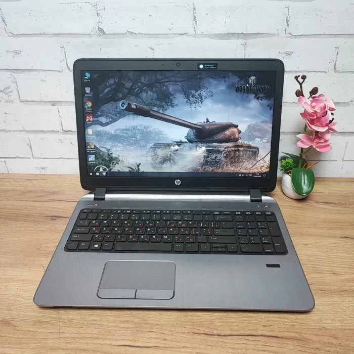 Ноутбук HP ProBook 455 G2 / 15.6" (1366x768) TN / AMD A6 Pro-7050B (2 ядра по 2.2 - 3.0 GHz) / 8 GB DDR3 / 128 GB SSD / AMD Radeon R4 Graphics / WebCam / DVD-ROM б/в - зображення 2