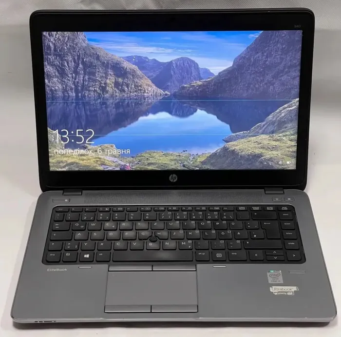 Ноутбук Б-клас HP EliteBook 840 G1 / 14" (1600x900) TN / Intel Core i5-4210U (2 (4) ядра по 1.7 - 2.7 GHz) / 8 GB DDR3 / 500 GB HDD / Intel HD Graphics 4400 / WebCam / Windows 10 Pro б/в - зображення 2