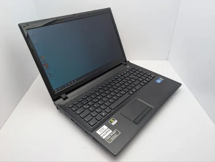 Ноутбук Terra Mobile 1547 / 15.6" (1366x768) TN / Intel Core i3-2350M (2 (4) ядра по 2.3 GHz) / 6 GB DDR3 / 250 GB HDD / nVidia GeForce GT 520M, 1 GB GDDR3, 64-bit / WebCam / DVD-ROM б/в - зображення 6