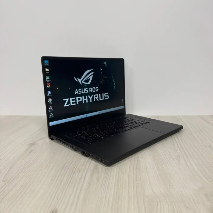 Ігровий ноутбук Asus ROG Zephyrus G15 GA503RM / 15,6" (1920x1080) IPS / AMD Ryzen 9 6900HS (8 (16) ядер по 3,3 - 4,9 ГГц) / 16 ГБ DDR5 / 512 ГБ SSD NVMe / nVidia GeForce RTX 3060, 6 ГБ GDDR6, 192-біт / Веб-камера б/в - зображення 4
