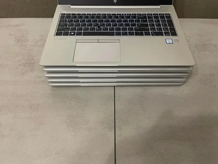 Ігровий ноутбук Б-клас HP EliteBook 850 G5 / 15.6" (1920x1080) IPS / Intel Core i7-8650U (4 (8) ядра по 1.9 - 4.2 GHz) / 16 GB DDR4 / 256 GB SSD M.2 / AMD Radeon RX 540, 2 GB GDDR5, 128-bit / WebCam / USB 3.1 / HDMI б/в - зображення 6