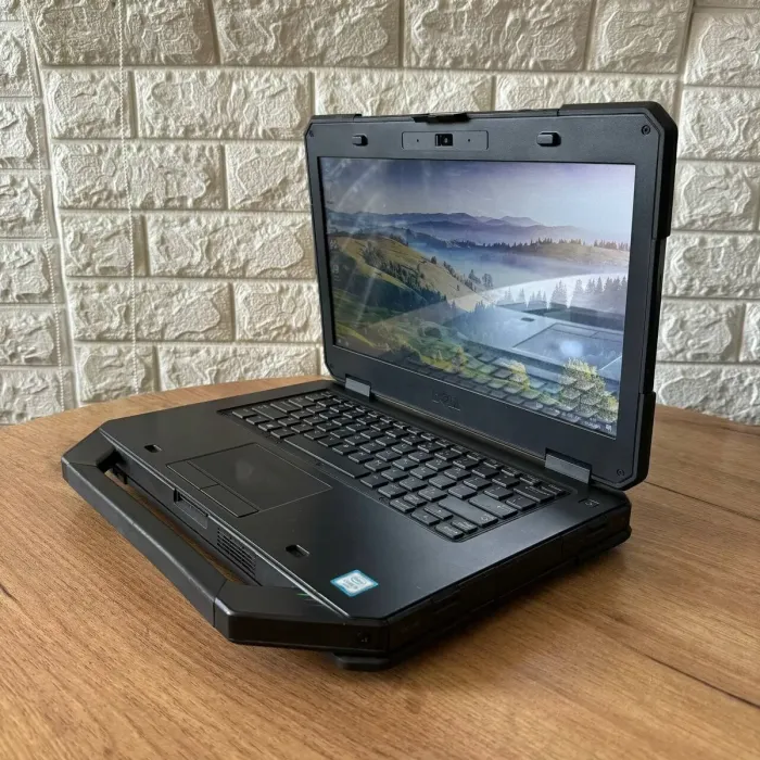 Захищений ноутбук Б-клас Dell Latitude 5414 Rugged / 14" (1366x768) TN / Intel Core i5-6300U (2 (4) ядра по 2.4 - 3.0 GHz) / 8 GB DDR4 / 512 GB SSD / Intel HD Graphics 520 / WebCam б/в - зображення 5