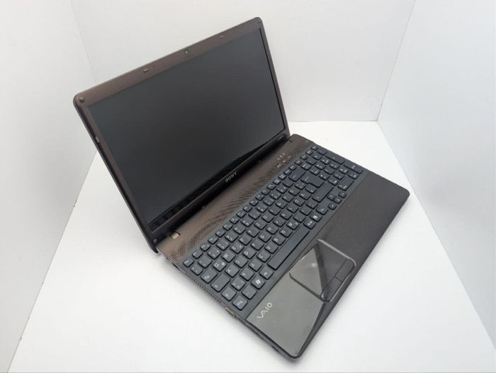 Ноутбук Sony VPC EB1C5E / 15.6" (1920x1080) TN / Intel Core i5-520M (2 (4) ядра по 2.4 - 2.9 GHz) / 8 GB DDR3 / 500 GB HDD / AMD Radeon HD 5650, 1 GB GDDR3, 128-bit / WebCam / DVD-ROM б/в - изображение 6