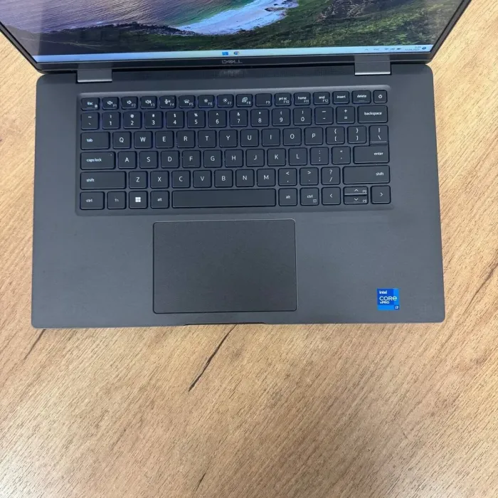 Ультрабук Dell Latitude 7520 / 15.6" (1920x1080) IPS Touch / Intel Core i7-1185G7 (4 (8) ядра по 3.0 - 4.8 GHz) / 32 GB DDR4 / 512 GB SSD NVMe / Intel Iris Xe Graphics / WebCam б/в - зображення 7
