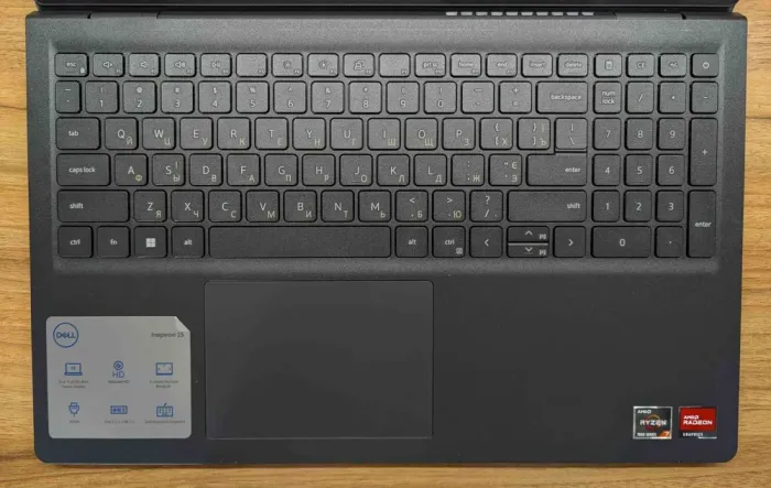 Ультрабук Dell Inspiron 15 3535 / 15.6" (1920x1080) IPS / AMD Ryzen 7 7730U (8 (16) ядер по 2.0 - 4.5 GHz) / 16 GB DDR4 / 512 GB SSD / AMD Radeon RX Vega 8 / WebCam / Windows 11 б/в - зображення 3