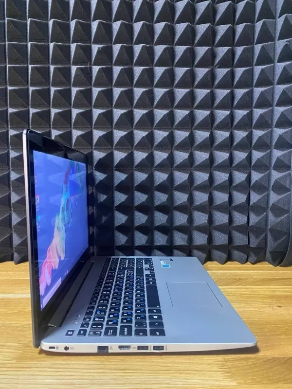 Ігровий ноутбук Б-клас Asus S551L / 15.6" (1920x1080) TN Touch / Intel Core i7-4710HQ (4 (8) ядра по 2.5 - 3.5 GHz) / 12 GB DDR3 / 128 GB SSD / nVidia GeForce GTX 850M, 2 GB GDDR3, 128-bit / WebCam / DVD-ROM б/в - зображення 5