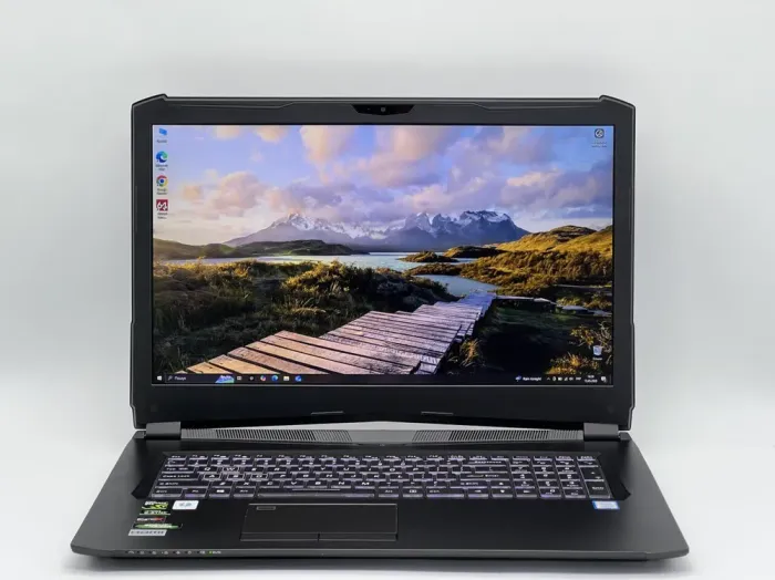 Ігровий ноутбук System76 Oryx Pro / 17.3" (1920x1080) IPS / Intel Core i7-7820HK (4 (8) ядра по 2.9 - 3.9 GHz) / 32 GB DDR3 / 960 GB SSD / nVidia GeForce GTX 1070, 8 GB GDDR5, 256-bit / WebCam б/в - зображення 2