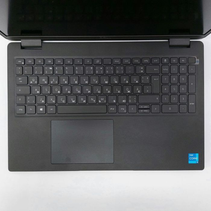 Ноутбук Dell Latitude 3520 / 15.6" (1920x1080) IPS / Intel Core i5-1135G7 (4 (8) ядра по 2.4 - 4.2 GHz) / 16 GB DDR4 / 256 GB SSD / Intel Iris Xe Graphics / WebCam б/в - зображення 3