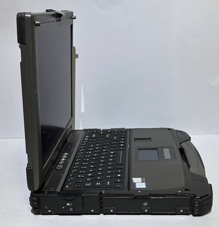 Захищений ноутбук Б-класу Getac B300 G6 / 13.3" (1920x1080) TN Touch / Intel Core i5-6200U (2 (4) ядра по 2.3 - 2.8 GHz) / 16 GB DDR4 / 256 GB SSD / Intel HD Graphics 520 / DVD-RW / Fingerprint / 4G LTE / GPS б/в - изображение 3