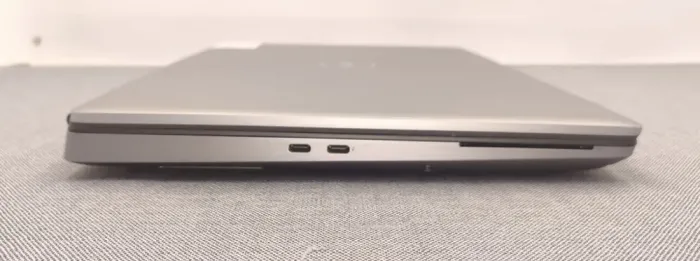 Мобільна робоча станція Dell Precision 7560 / 15.6" (1920x1080) IPS / Intel Core i7-11850H (8 (16) ядер по 2.5 - 4.8 GHz) / 32 GB DDR4 / 1000 GB SSD M.2 / nVidia Quadro T1200, 4 GB GDDR6, 128-bit / WebCam б/в - зображення 4