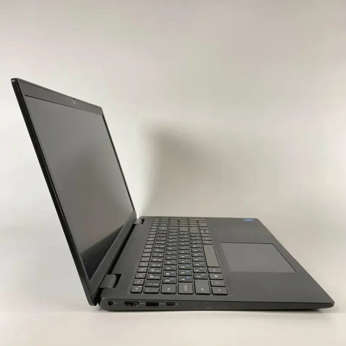 Ультрабук Б-клас Dell Latitude 3520 / 15.6" (1920x1080) IPS / Intel Core i5-1135G7 (4 (8) ядра по 2.4 - 4.2 GHz) / 16 GB DDR4 / 256 GB SSD / Intel Iris Xe Graphics / WebCam / HDMI б/в - зображення 5