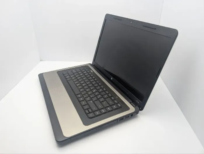 Ноутбук HP 635 / 15.6" (1366x768) TN / AMD E-450 (2 ядра по 1.65 GHz) / 6 GB DDR3 / 320 GB HDD / AMD Radeon HD 6320 Graphics / WebCam б/в - зображення 6