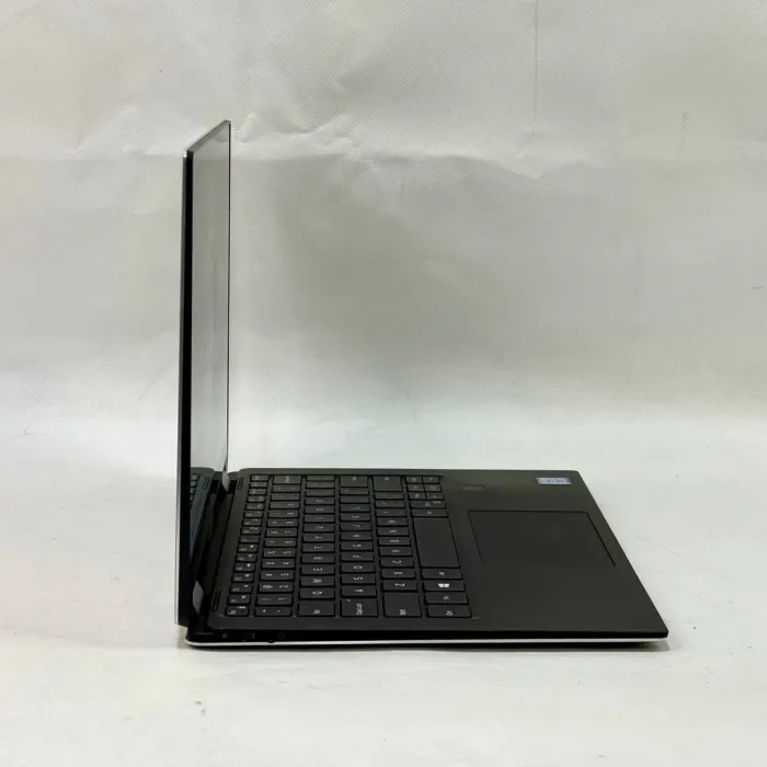 Ультрабук-трансформер Dell XPS 13 9365 2-in-1 / 13.3" (1920x1080) IPS Touch / Intel Core i7-7Y75 (2 (4) ядра по 1.3 - 3.6 GHz) / 16 GB DDR3 / 256 GB SSD / Intel HD Graphics 615 / WebCam / Windows 10 Home б/в - зображення 6