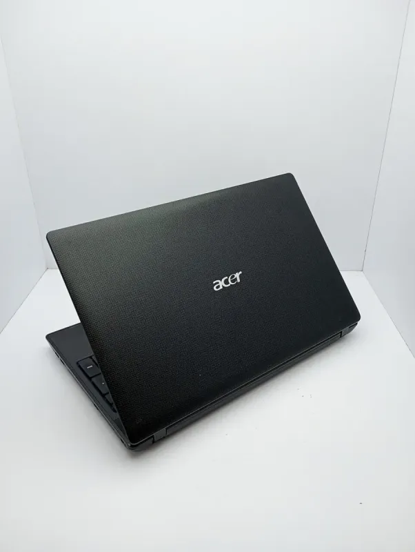 Ноутбук Acer 5742g / 15.6" (1366x768) TN / Intel Core i3-370M (2 (4) ядра по 2.4 GHz) / 4 GB DDR3 / 320 GB HDD / AMD Mobility Radeon HD 5000М / WebCam б/в - зображення 7