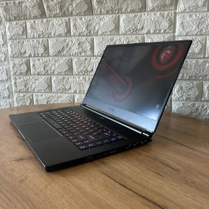 Ігровий ноутбук Б-клас MSI GS65 Stealth 8SF / 15.6" (1920x1080) IPS / Intel Core i7-8750H (6 (12) ядер по 2.2 - 4.1 GHz) / 32 GB DDR4 / 512 GB SSD / nVidia GeForce RTX 2060, 6 GB GDDR6, 192-bit / WebCam б/в - зображення 5