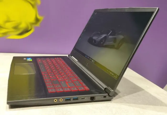 Ігровий ноутбук MSI GF63 Thin 12VE-283NEU / 15.6" (1920x1080) IPS / Intel Core i5-12450H (8 (12) ядер по 3.3 - 4.4 GHz) / 16 GB DDR4 / 512 GB SSD / nVidia GeForce RTX 4050, 6 GB GDDR6, 96-bit / WebCam б/в - зображення 5