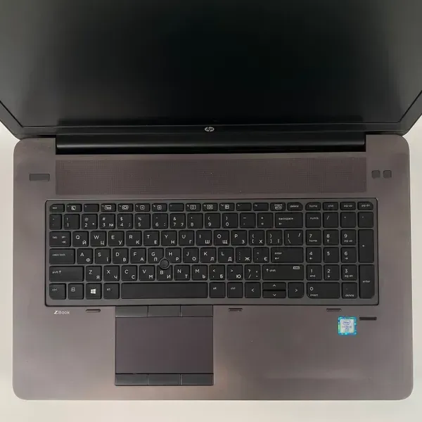 Мобільна робоча станція Б-класу HP zBook 17 G3 / 17,3" (1600x900) TN / Intel Core i5-6440HQ (4 ядра по 2,6 - 3,5 ГГц) / 16 ГБ DDR4 / 512 ГБ SSD / nVidia Quadro M1000M, 2 ГБ DDR3, 128-біт / WebCam / Fingerprint б/в - зображення 4