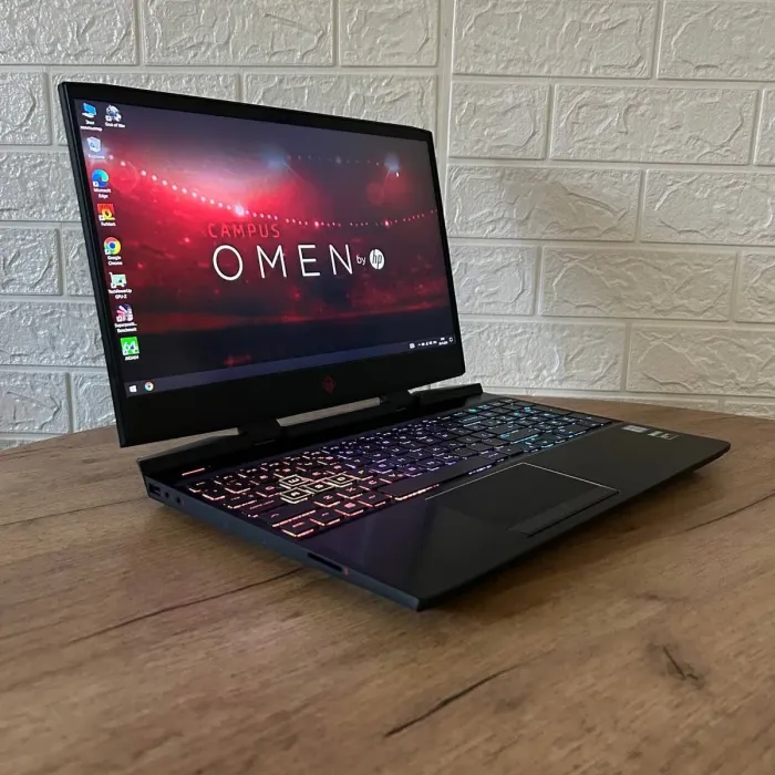 Ігровий ноутбук HP Omen 15-dc1079wm / 15.6" (1920x1080) IPS / Intel Core i7-9750H (6 (12) ядер по 2.6 - 4.5 GHz) / 16 GB DDR4 / 512 GB SSD / nVidia GeForce RTX 2070 Max-Q, 8 GB GDDR6, 256-bit / WebCam б/в - зображення 4