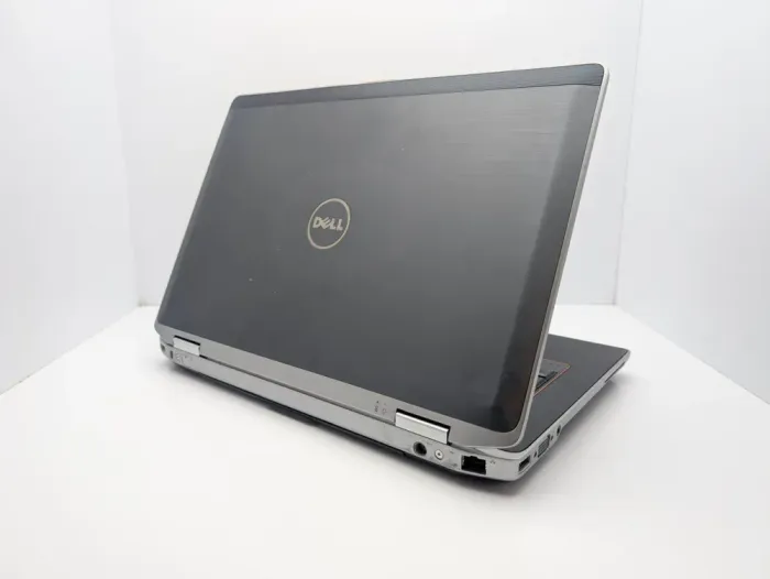Ноутбук Dell Latitude E6420 / 14" (1366x768) TN / Intel Core i5-2410M (2 (4) ядра по 2.3 - 2.9 GHz) / 6 GB DDR3 / 128 GB SSD / Intel HD Graphics 3000 / WebCam б/в - зображення 7