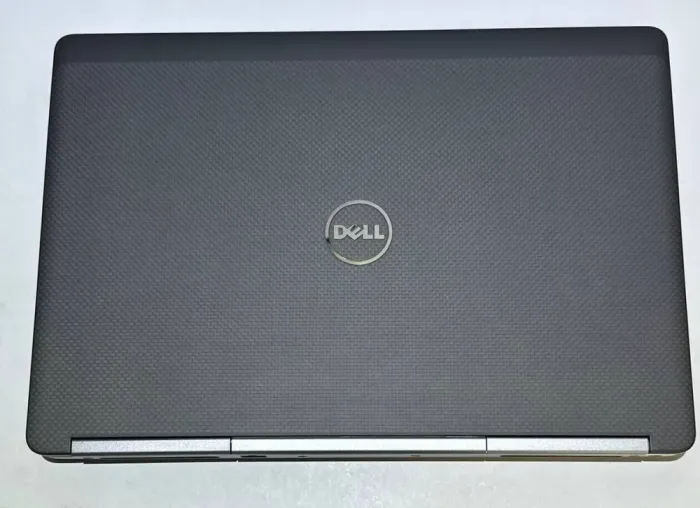 Мобільна робоча станція Dell Precision 7520 / 15,6" (1920x1080) IPS / Intel Core i7-7820HQ (4 (8) ядра по 2,9 - 3,9 ГГц) / 16 ГБ DDR4 / 256 ГБ SSD / nVidia Quadro M1200, 4 ГБ GDDR5, 128-біт / WebCam / Win 11 Pro б/в - зображення 5