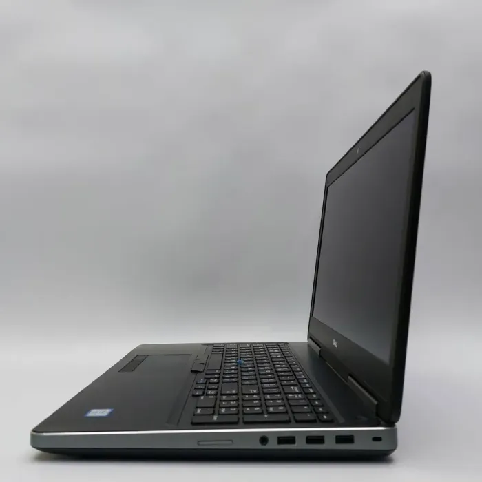 Мобільна робоча станція Б-клас Dell Precision 7510 / 15.6" (1920x1080) IPS / Intel Core i7-6820HQ (4 (8) ядра по 2.7 - 3.6 GHz) / 16 GB DDR4 / 512 GB SSD / nVidia Quadro M1000M, 2 GB GDDR5, 128-bit / WebCam б/в - зображення 5