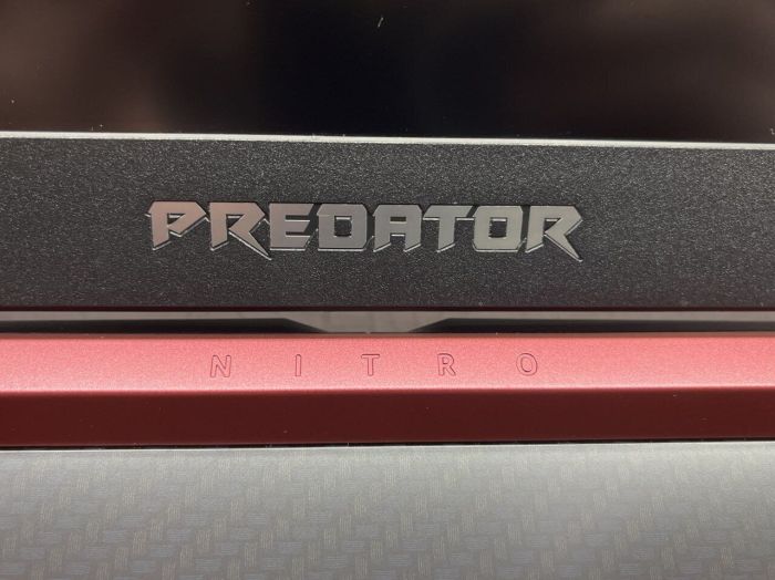 Ігровий ноутбук Aсer Predator Helios 300 ph315-51-71FS / 15,6" (1920x1080) IPS / Intel Core i7-8750H (6 (12) ядер по 2,2 - 4,1 ГГц) / 16 ГБ DDR4 / 480 ГБ SSD / nVidia GeForce GTX 1060, 6 ГБ GDDR5, 192-біт / Веб-камера б/в - зображення 6