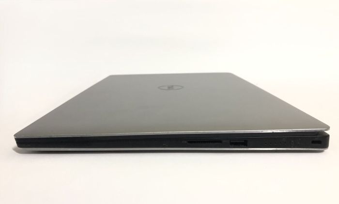 Мобільна робоча станція Dell Precision 5520 / 15,6" (1920x1080) IPS / Intel Core i7-6820HQ (4 (8) ядра по 2,7 - 3,6 ГГц) / 16 ГБ DDR4 / 256 ГБ SSD M.2 / nVidia Quadro M1200, 4 ГБ GDDR5, 128-біт / WebCam / Win 10 Pro б/в - зображення 5