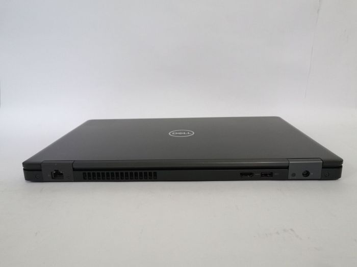 Робоча станція Dell Precision 3530 / 15.6" IPS / Core i7-8850H (6(12) ядер по 2.6-4.3 GHz) / 16GB DDR4 / 256GB SSD / Quadro P600, 4GB GDDR5, 128-bit / WebCam / HDMI б/в - зображення 18