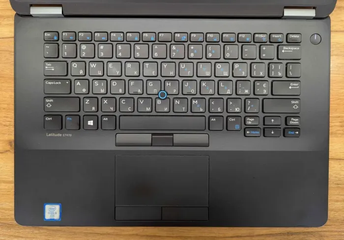 Ультрабук Dell Latitude E7470 / 14" (1920x1080) IPS / Intel Core i5-6300U (2 (4) ядра по 2.4 - 3.0 GHz) / 8 GB DDR4 / 256 GB SSD / Intel HD Graphics 520 / HDMI / Windows 10 б/в - зображення 3