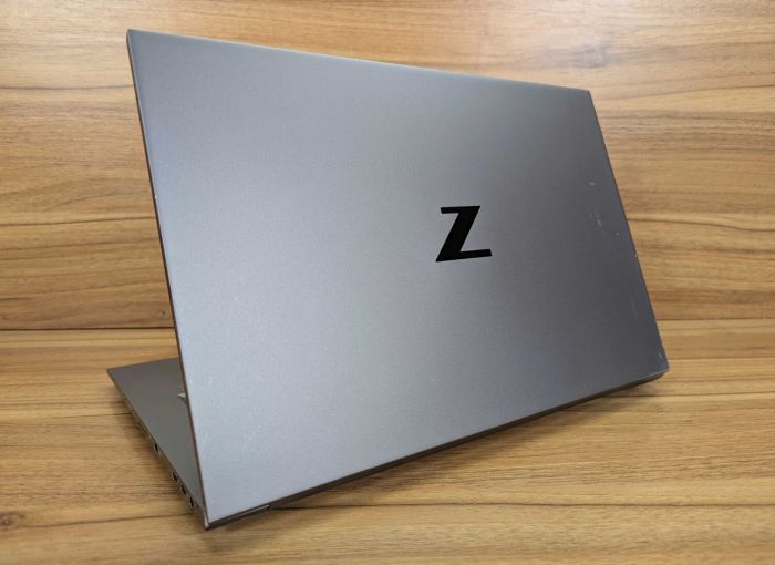 Мобільна робоча станція HP zBook Studio G7 / 15,6" (1920x1080) IPS / Intel Core i9-10885H (8 (16) ядер по 2.4 - 5.3 GHz) / 32 GB DDR4 / 512 GB SSD / nVidia Quadro RTX 3000, 6 GB GDDR6, 192-bit / Fingerprint / WebCam / Windows 10 б/в - зображення 7