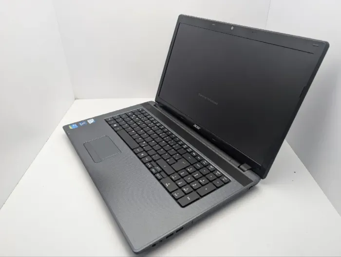 Ноутбук Acer Aspire 7739Z / 17.3" (1600x900) TN / Intel Core i3-380M (2 (4) ядра по 2.5 GHz) / 6 GB DDR3 / 500 GB HDD / Intel Graphics / WebCam / DVD-ROM б/в - зображення 6