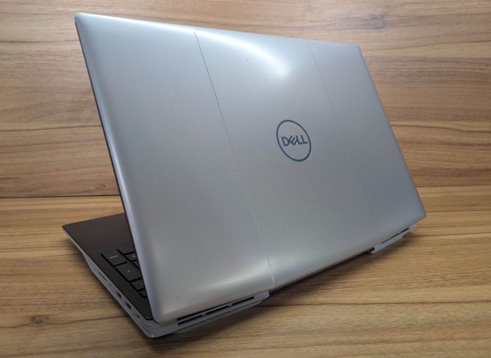 Ігровий ноутбук Dell G5 5505 / 15.6" (1920x1080) IPS / AMD Ryzen 7 4800H (8 (16) ядер по 2.9 - 4.2 GHz) / 16 GB DDR4 / 500 GB SSD / AMD Radeon RX 5600M, 6 GB GDDR6, 192-bit / WebCam / HDMI / Windows 10 б/в - зображення 9