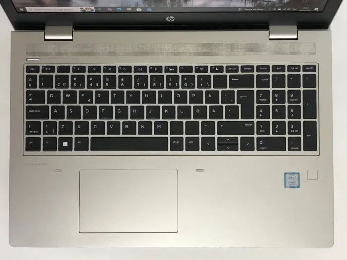 Ноутбук HP ProBook 650 G5 / 15.6" (1920x1080) IPS / Intel Core i3-8145U (2 (4) ядра по 2.1 - 3.9 GHz) / 8 GB DDR4 / 256 GB SSD / Intel UHD Graphics 620 / WebCam / Win 10 Pro б/в - зображення 8