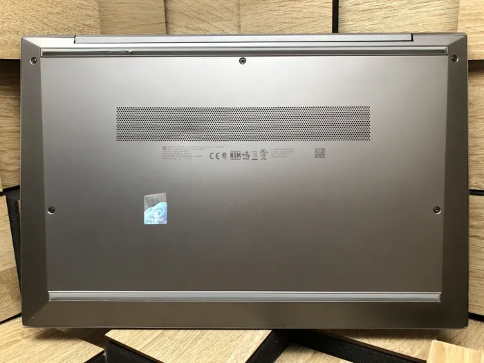 Ультрабук Б-клас HP ZBook Firefly 14 G8 / 14" (1920x1080) IPS / Intel Core i7-1185G7 (4 (8) ядра по 1.2 - 4.8 GHz) / 8 GB DDR4 / 512 GB SSD / Intel Iris Xe Graphics / WebCam б/в - зображення 9