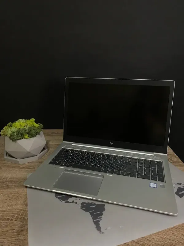 Ультрабук HP EliteBook 850 G6 / 15.6" (1920x1080) TN / Intel Core i5-8365U (4 (8) ядра по 1.6 - 4.1 GHz) / 8 GB DDR4 / 256 GB SSD / Intel UHD Graphics / WebCam б/в - зображення 2