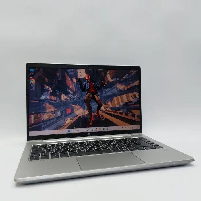 Ультрабук Б-клас HP ProBook 445 G8 / 14" (1920x1080) IPS / AMD Ryzen 5 5600U (6 (12) ядер по 2.3 - 4.2 GHz) / 16 GB DDR4 / 256 GB SSD M.2 / AMD Radeon RX Vega 7 Graphics / WebCam б/в - зображення 2
