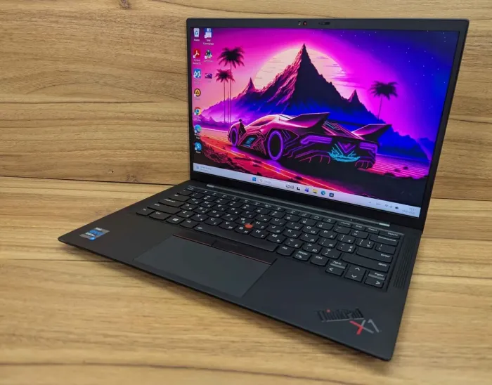 Ультрабук Б-клас Lenovo ThinkPad X1 Carbon Gen9 / 14" (1920x1080) IPS / Intel Core i5-1145G7 (4 (8) ядра по 2.6 - 4.4 GHz) / 16 GB DDR4 / 256 GB SSD / Intel Iris Xe Graphics / Windows 11 б/в - зображення 5